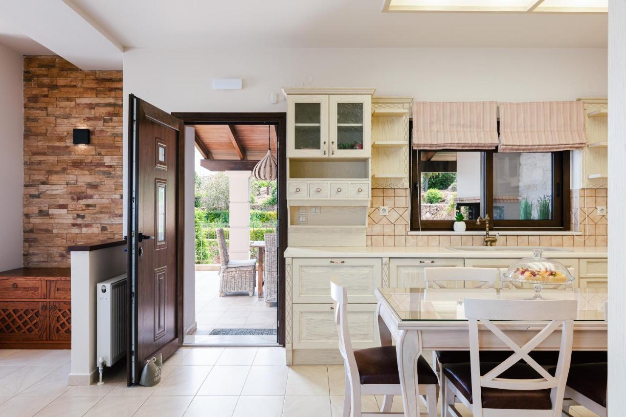 Villa Golden Hill Chania  ภายนอก รูปภาพ