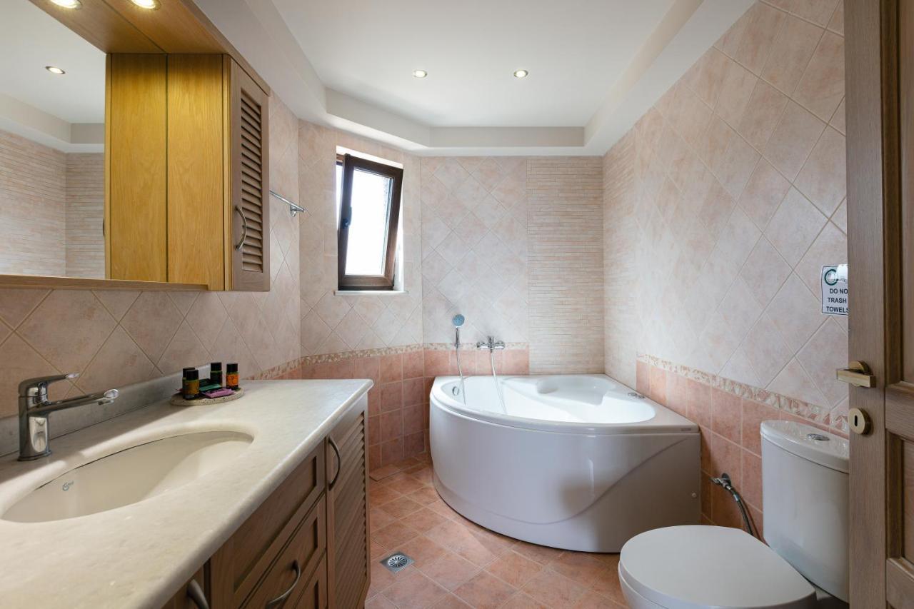 Villa Golden Hill Chania  ภายนอก รูปภาพ