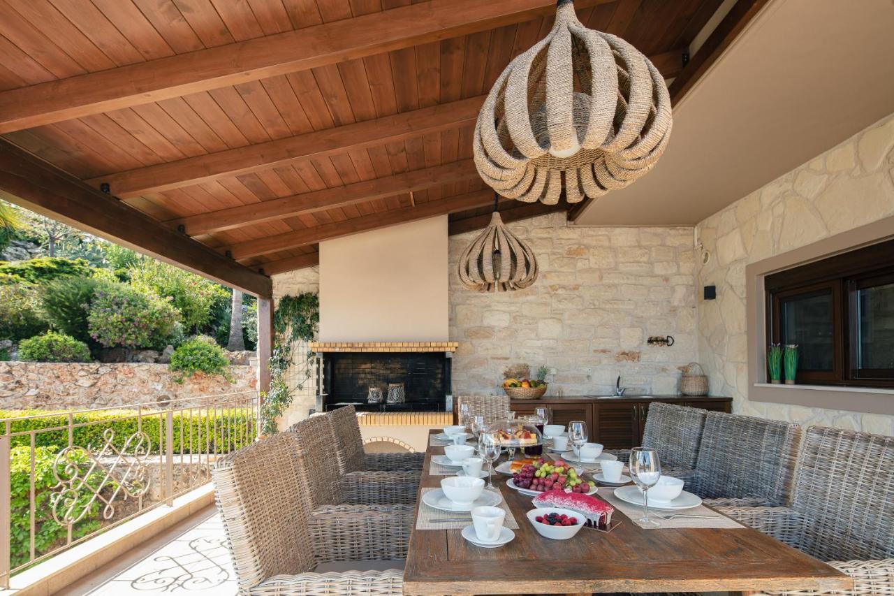 Villa Golden Hill Chania  ภายนอก รูปภาพ