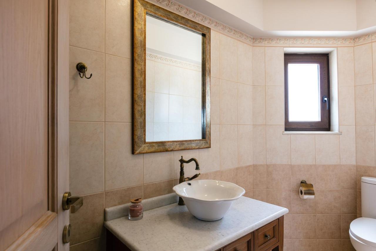 Villa Golden Hill Chania  ภายนอก รูปภาพ